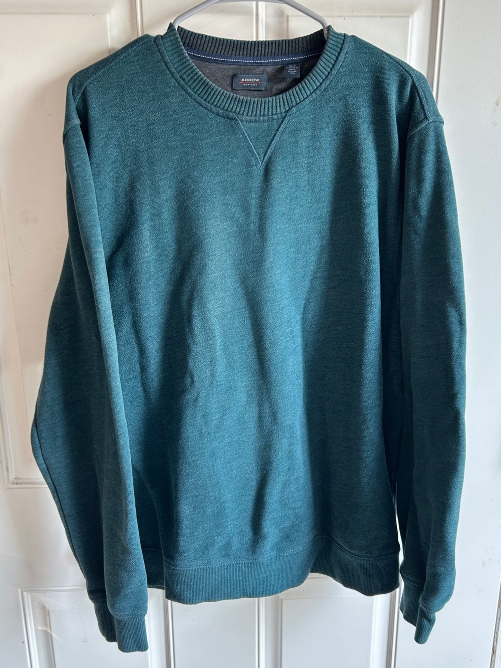 Arrow Men's Teal Crewneck Pullover Sweater